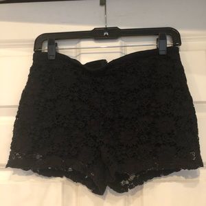 Mimi Chica Shorts